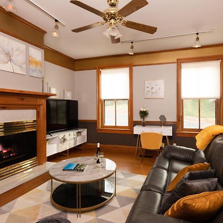 Riverboat Suites Галена Экстерьер фото
