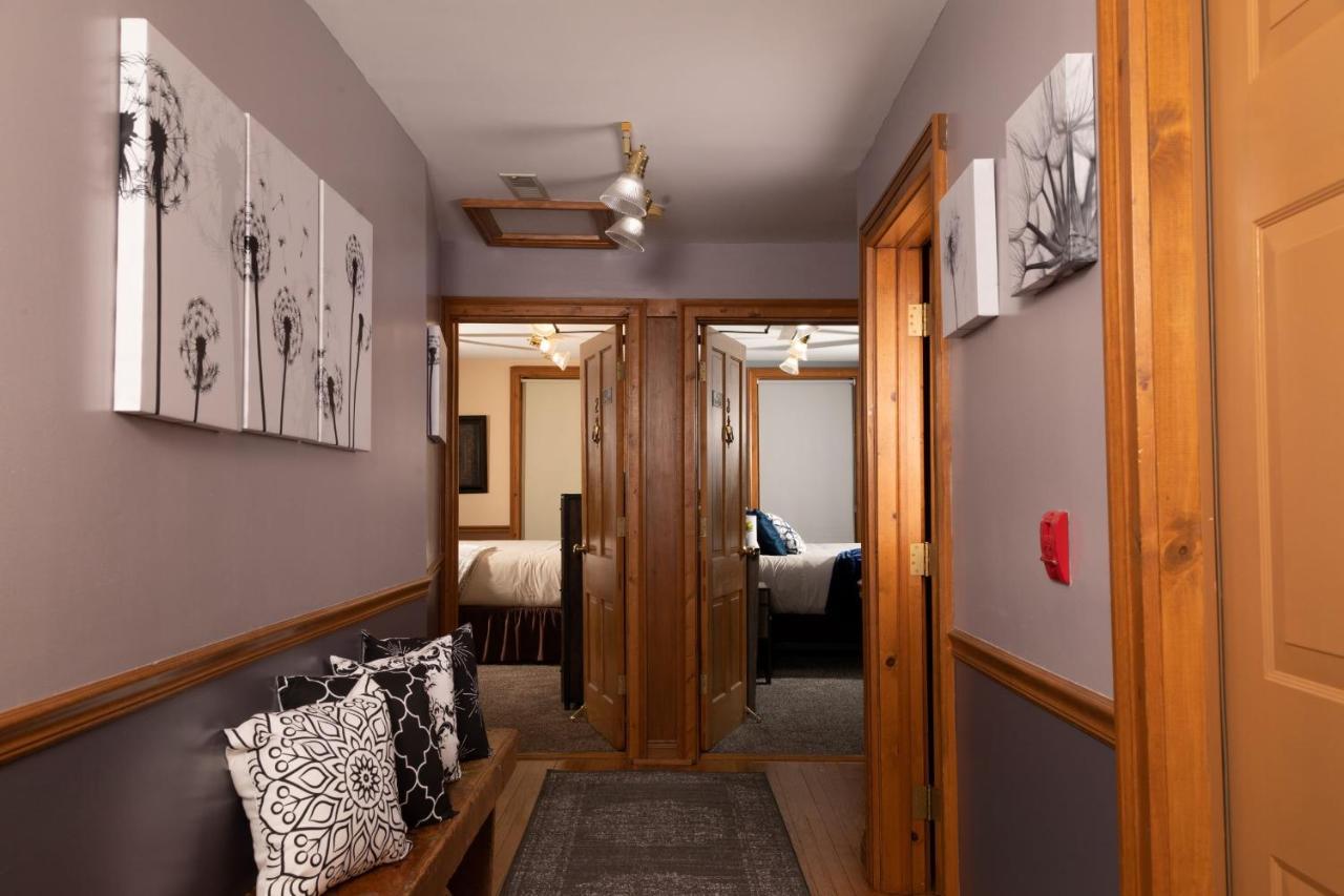 Riverboat Suites Галена Экстерьер фото