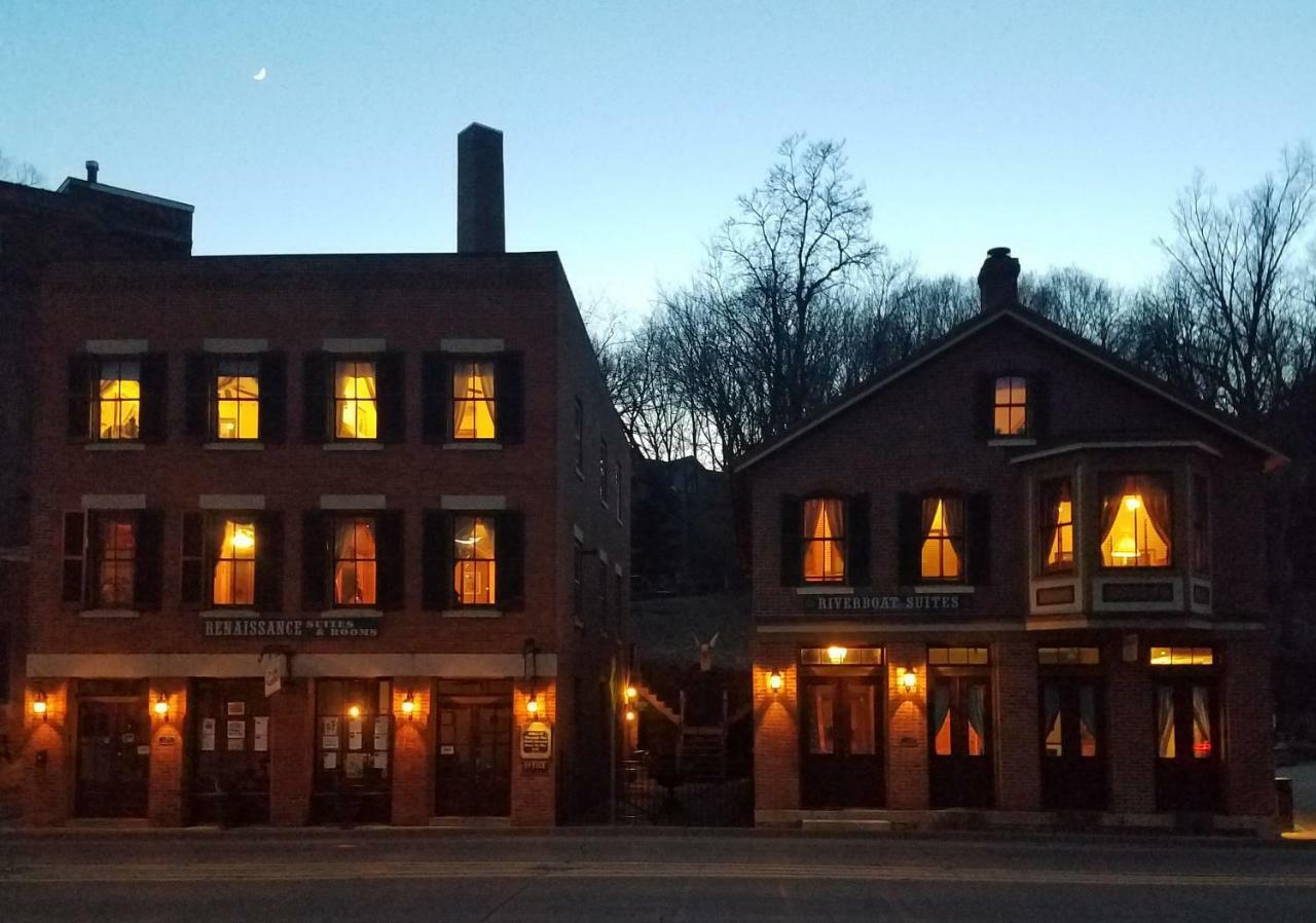 Riverboat Suites Галена Экстерьер фото